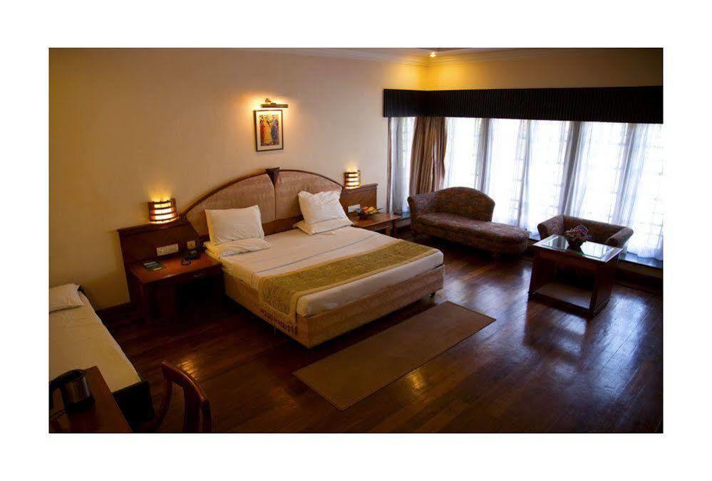 Ktdc Aranya Nivas Thekkady Hotell Kumily Exteriör bild
