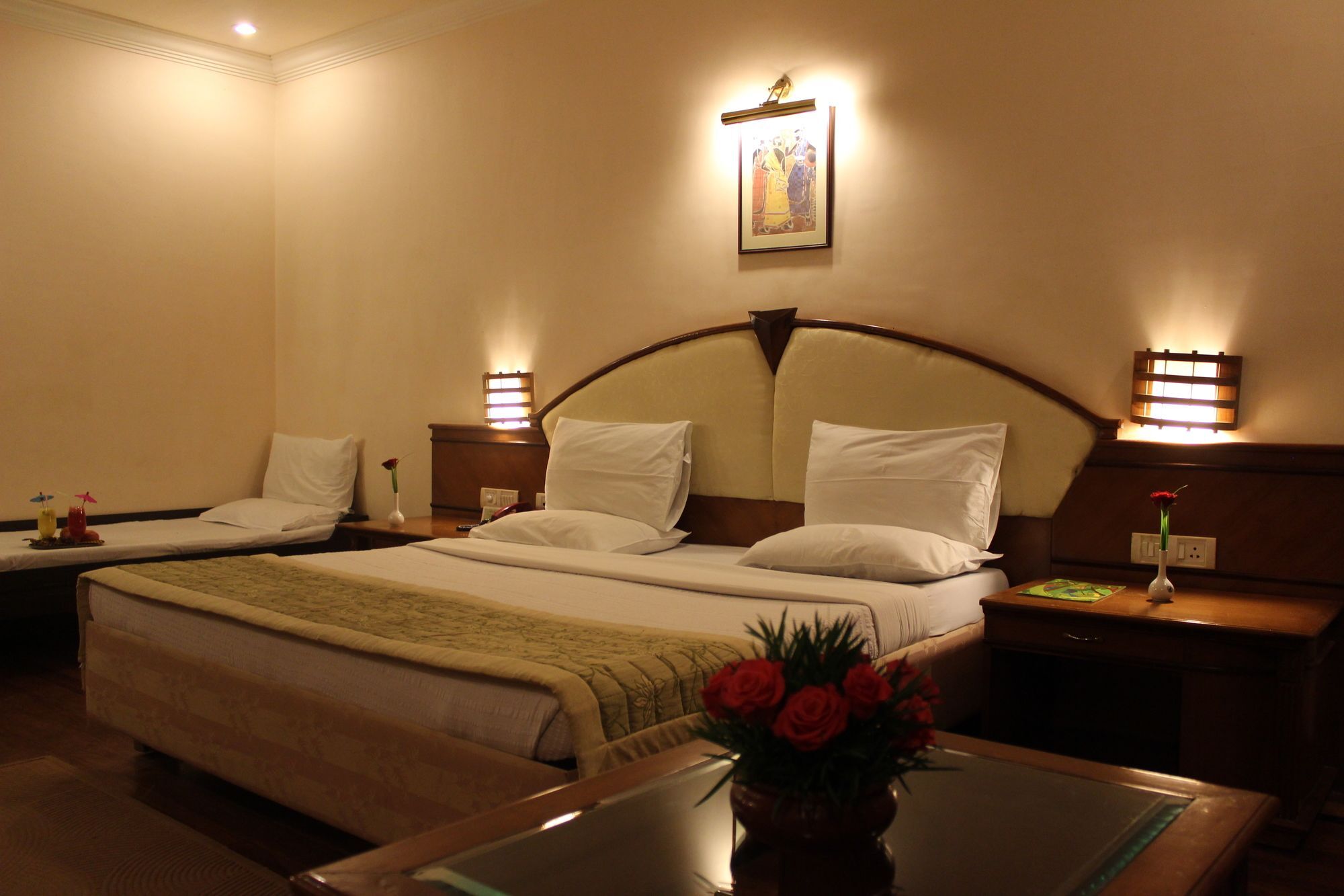 Ktdc Aranya Nivas Thekkady Hotell Kumily Exteriör bild