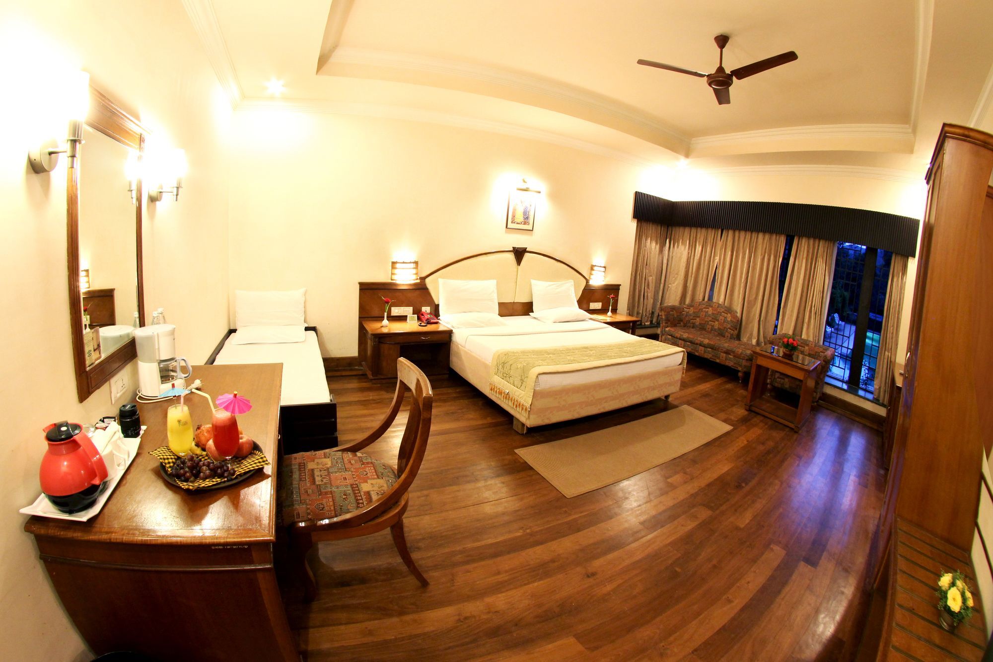 Ktdc Aranya Nivas Thekkady Hotell Kumily Exteriör bild